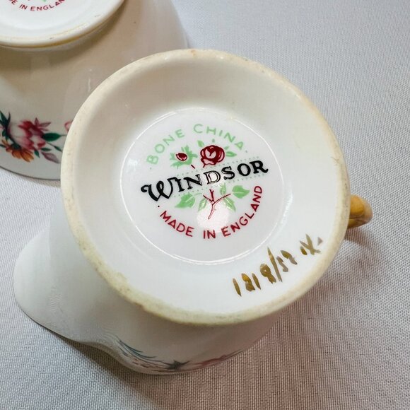 Windsor England Sugar Bowl & Creamer Yellow Trim Vintage Bone China Numbered - Picture 8 of 10